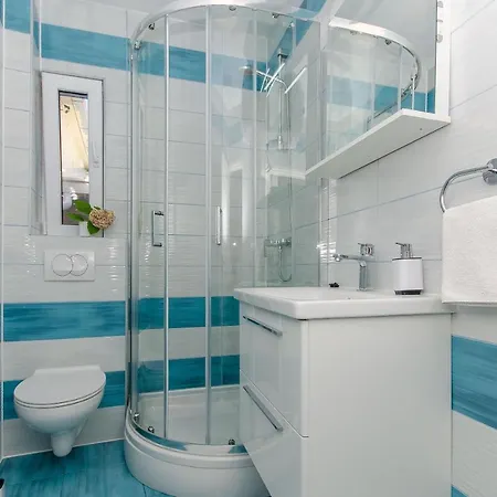 بيت للعطل House Marija